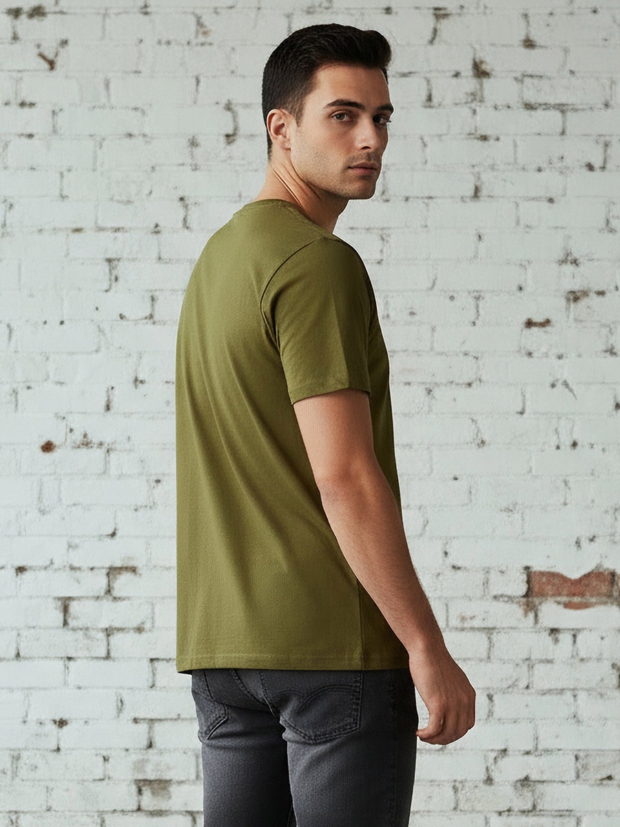 Men Regular Fit Round Neck Short Sleeves One Piece Print T-Shirt