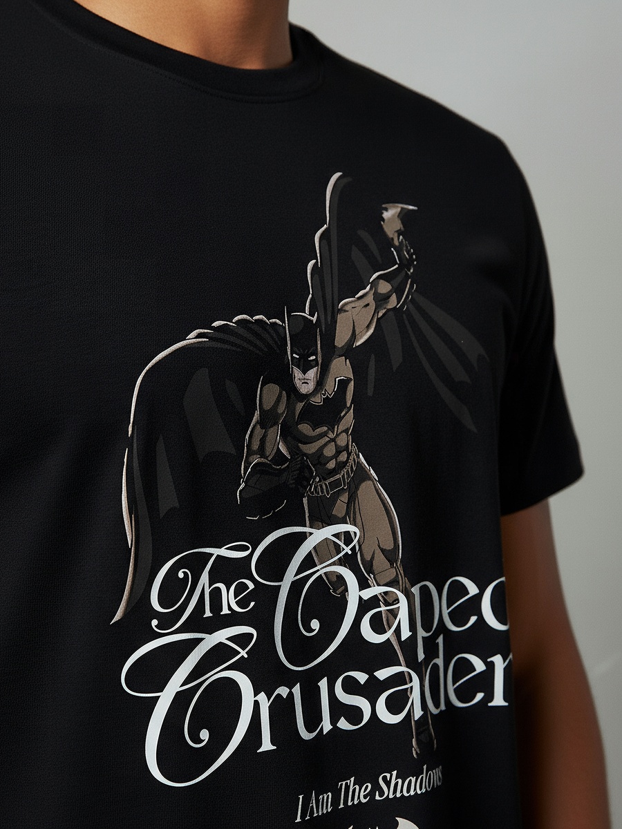 Men Regular Fit Round Neck Short Sleeves Batman Print T-Shirt