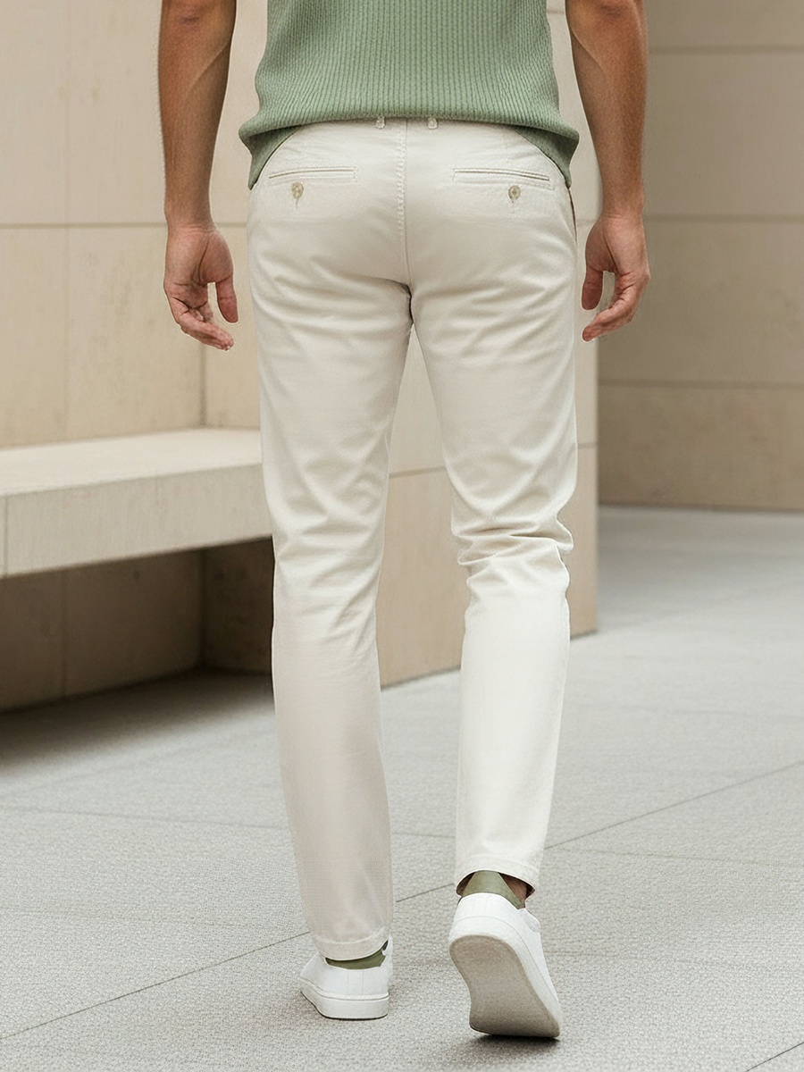 Men Slim Fit Chinos with Pockets