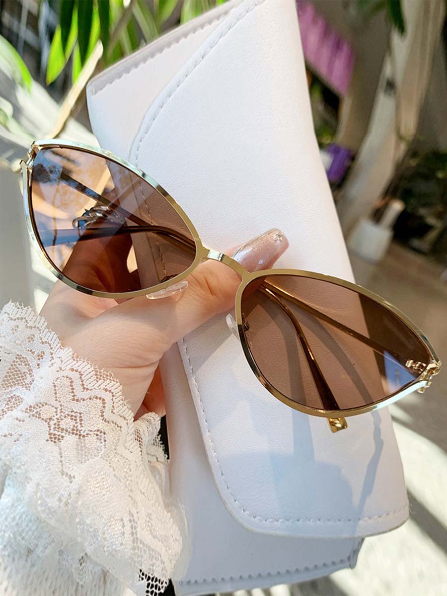 Brown Cat Eye Sunglasses