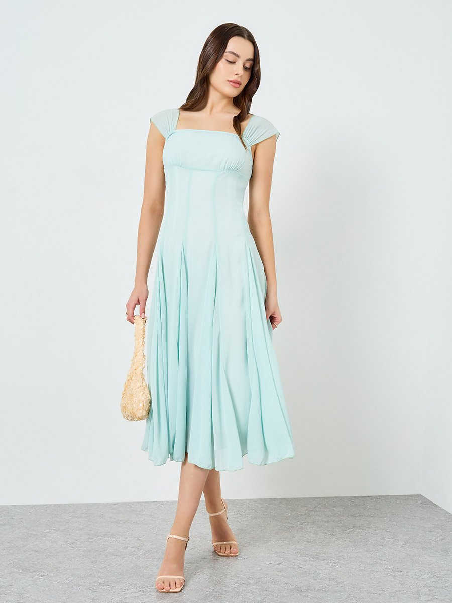 Women Turquoise Sleeveless Fitted Waist Midi Dress For Women at Kuwait |  Styli