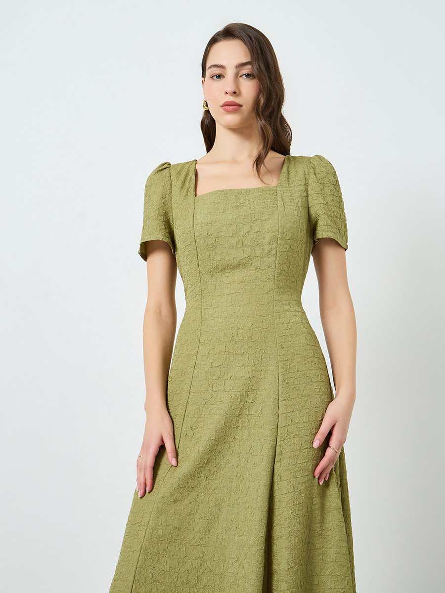 Women Green Textured Square Neck Fitted Waist Midi Dress For Women at Kuwait | Styli Women Green Textured Square Neck Fitted Waist Midi Dress For Women at Kuwait | Styli