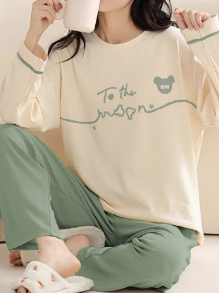 Green Graphic Print Long Sleeve T-Shirt and Pyjama Set