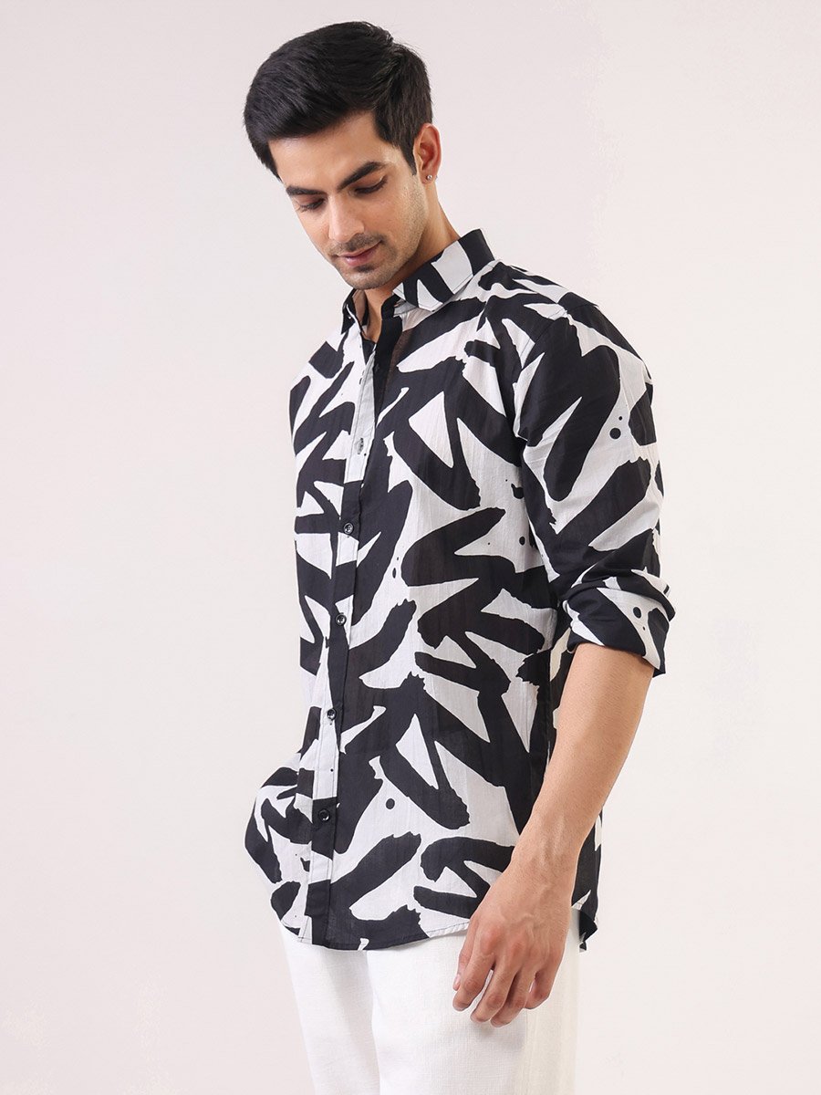 Men Printed Relaxed Fit Cotton Shirt