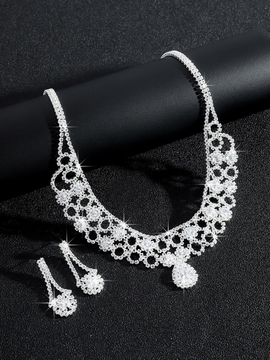 2-Piece Embellished Necklace And Earrings Jewelry Set