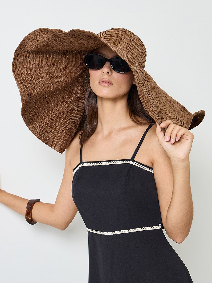 Wide Brim Straw Sun Hat