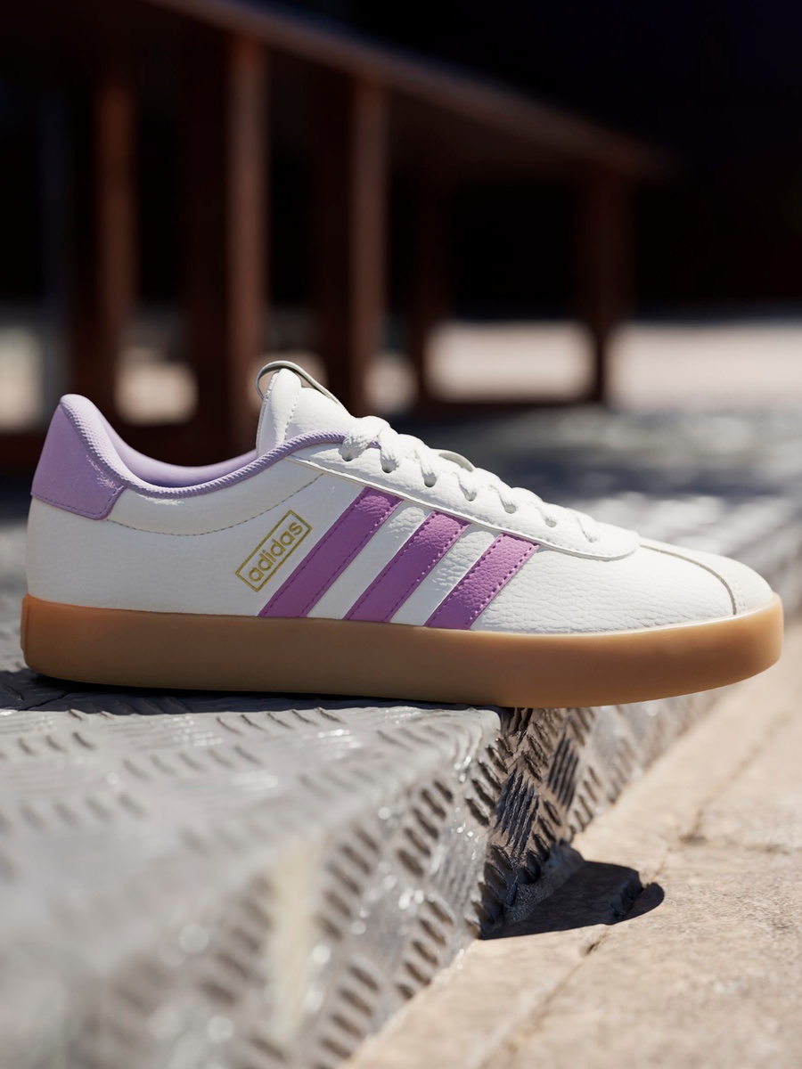 Women VL COURT 3.0 Panelled Lace-Up Sneakers