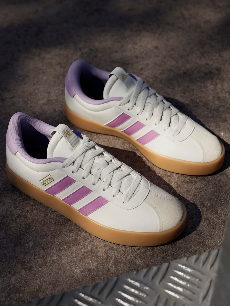 Women VL COURT 3.0 Panelled Lace-Up Sneakers