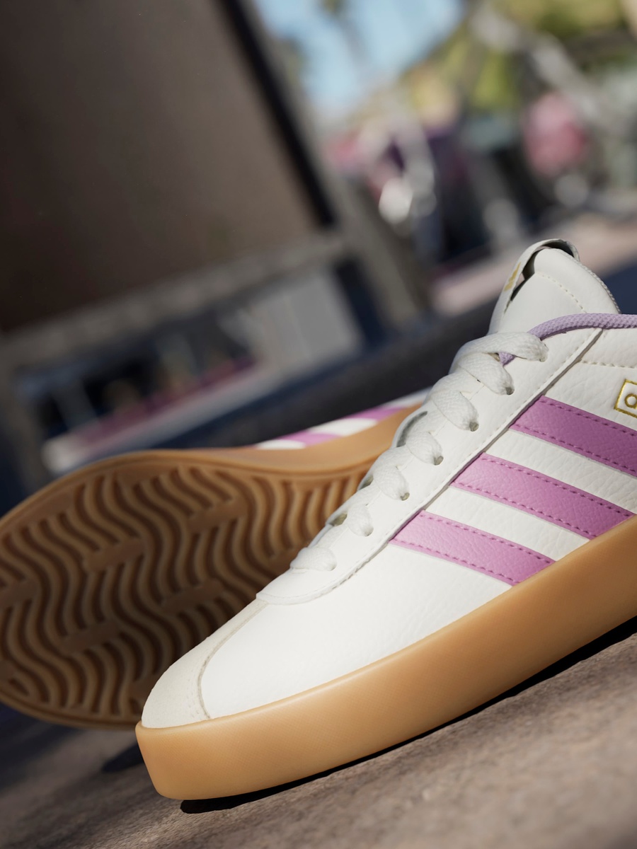 Women VL COURT 3.0 Panelled Lace-Up Sneakers