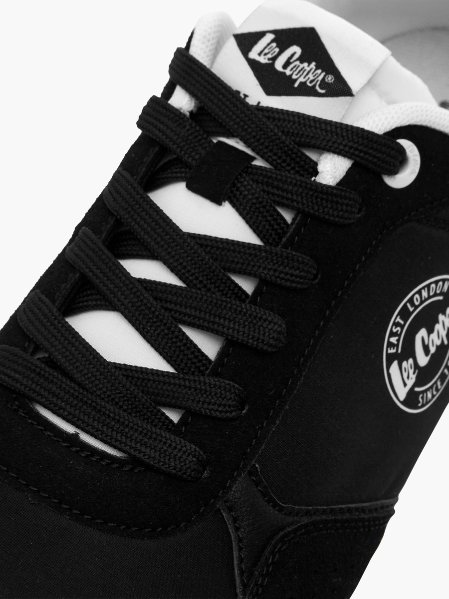 Men Lace-Up Ortholite Sneakers