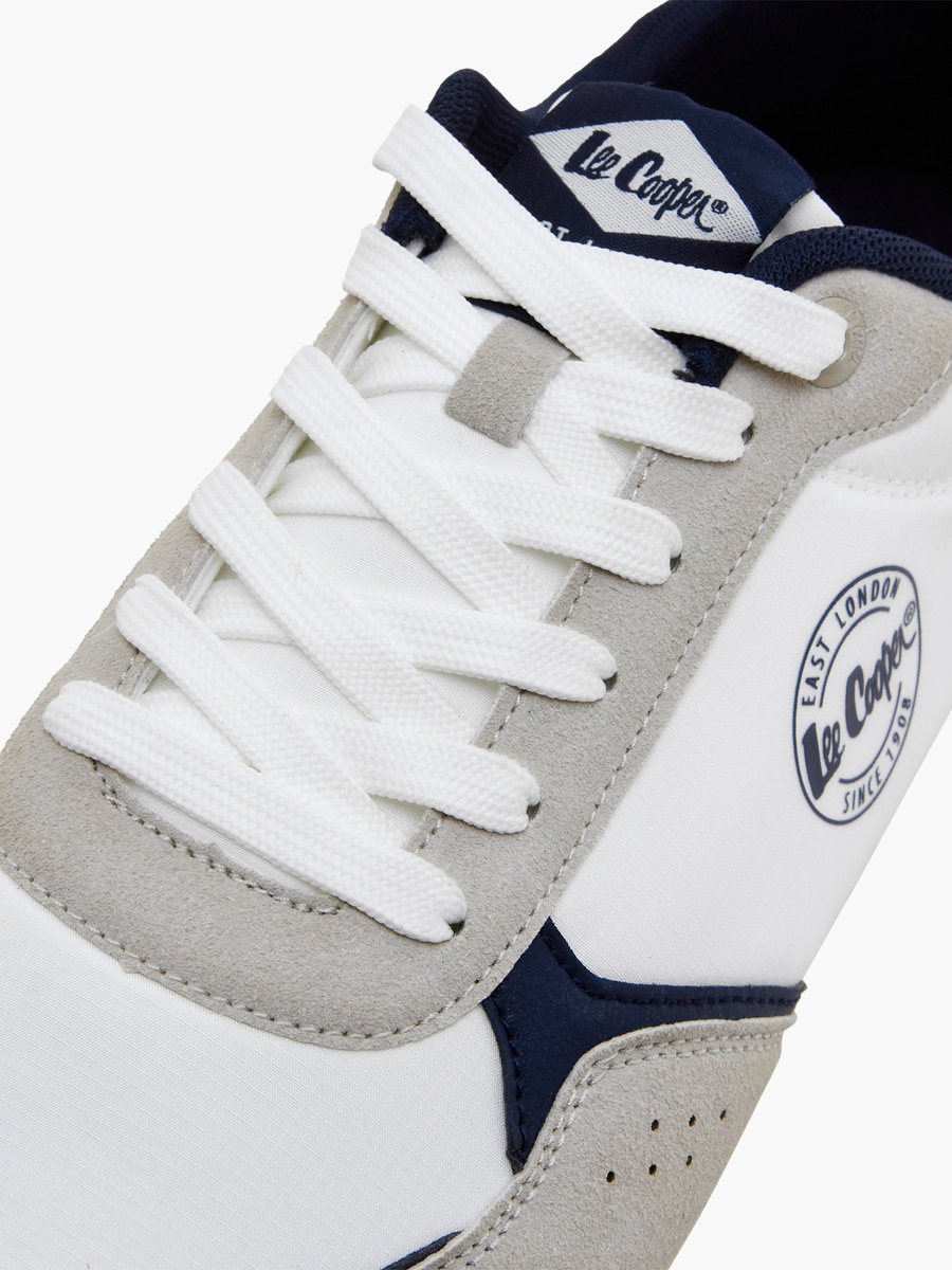 Men Lace-Up Ortholite Sneakers