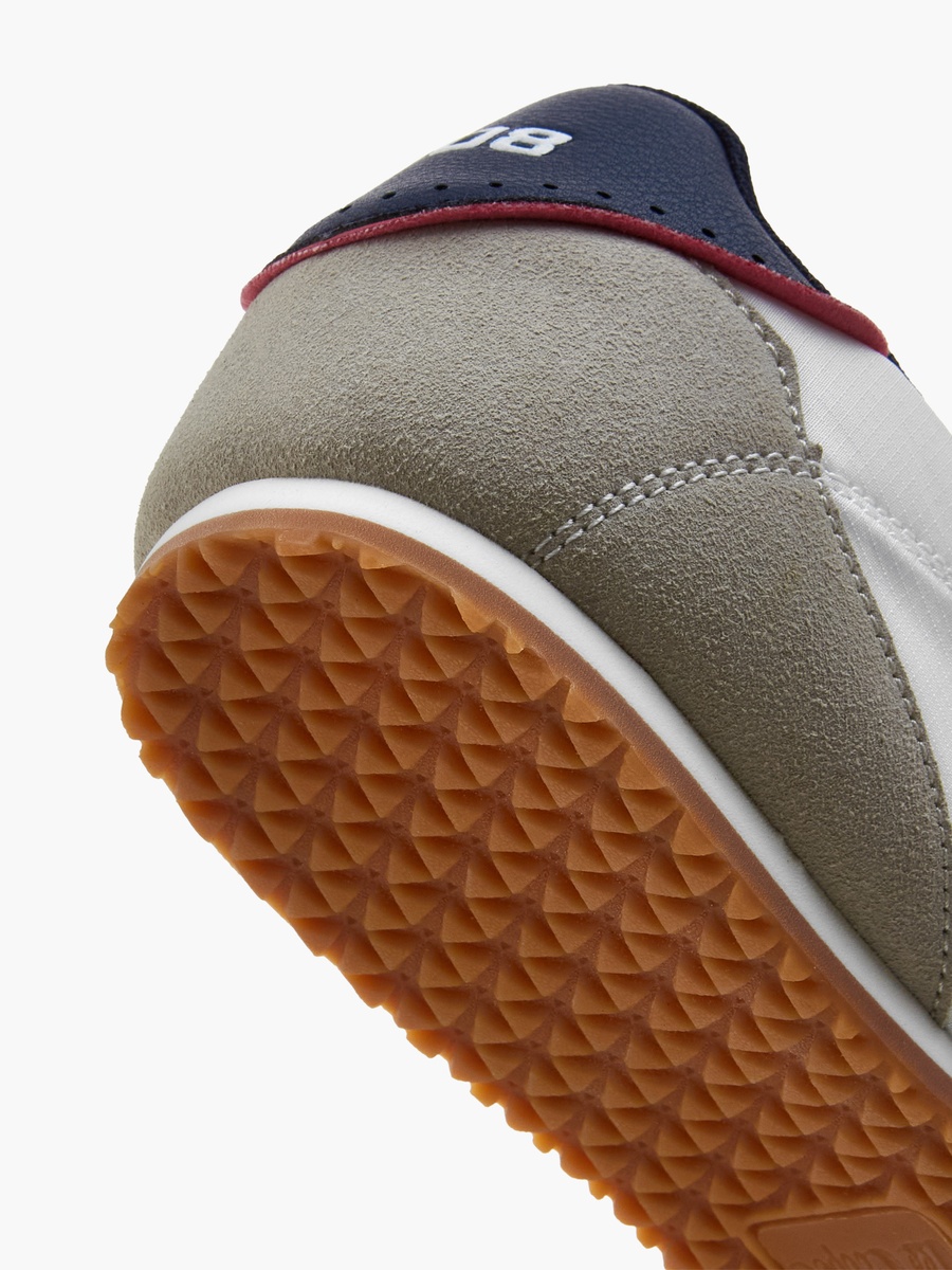 Men Lace-Up Ortholite Sneakers