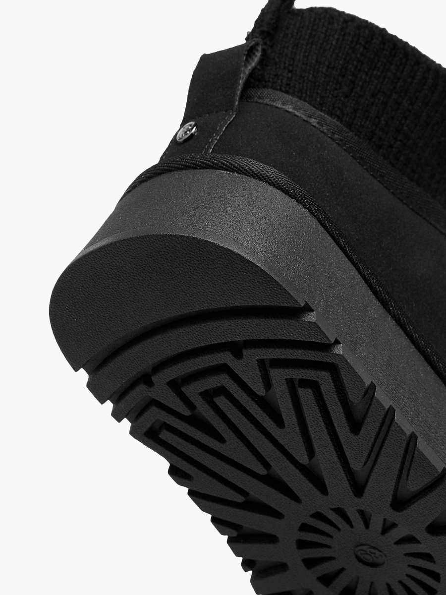 Women Ribbed Cuff Ankle Boots