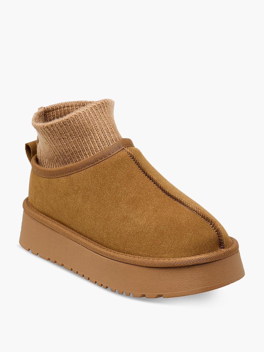 Women Ribbed Cuff Ankle Boots