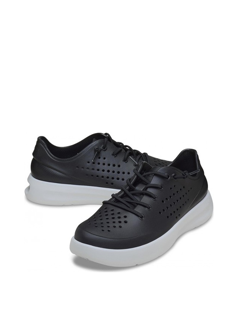 InMotion Pacer Sneakers