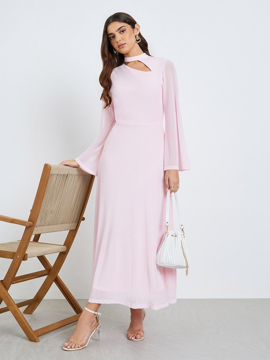 Women Pink Bell Sleeve A-Line Maxi Dress For Women at UAE | Styli Women Pink Bell Sleeve A-Line Maxi Dress For Women at UAE | Styli