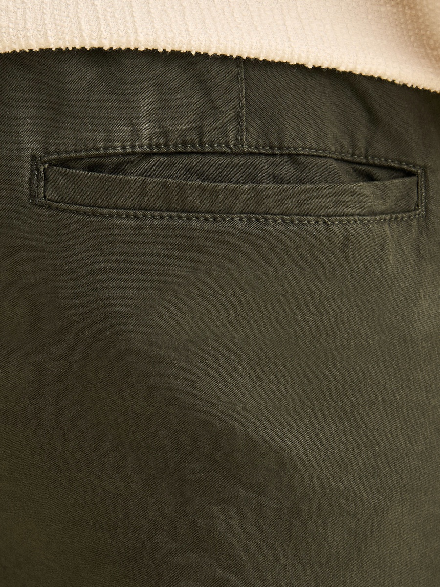 Mid-Rise Joggers