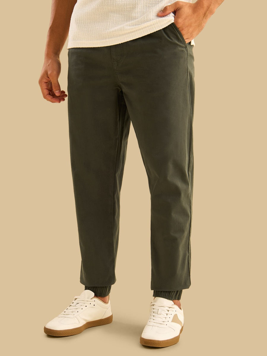 Mid-Rise Joggers