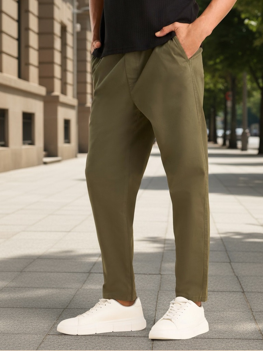 Joggers with Drawstring Closure and Pockets
