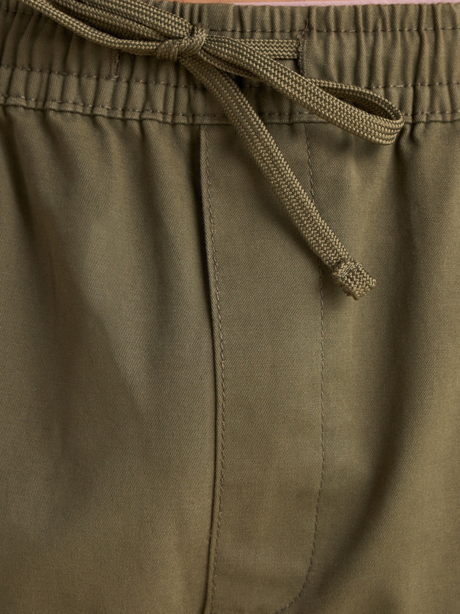 Joggers with Drawstring Closure and Pockets