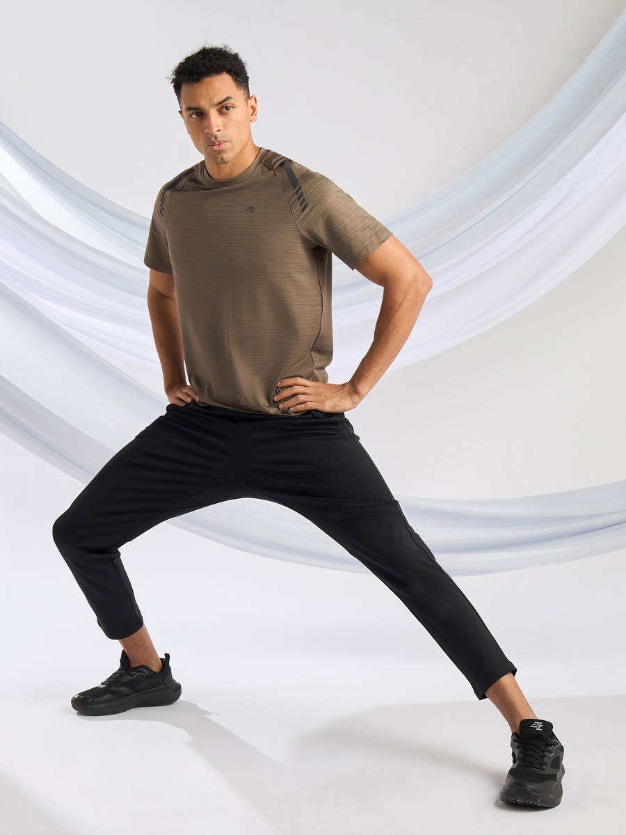 Textured Raglan Sleeves T-Shirt