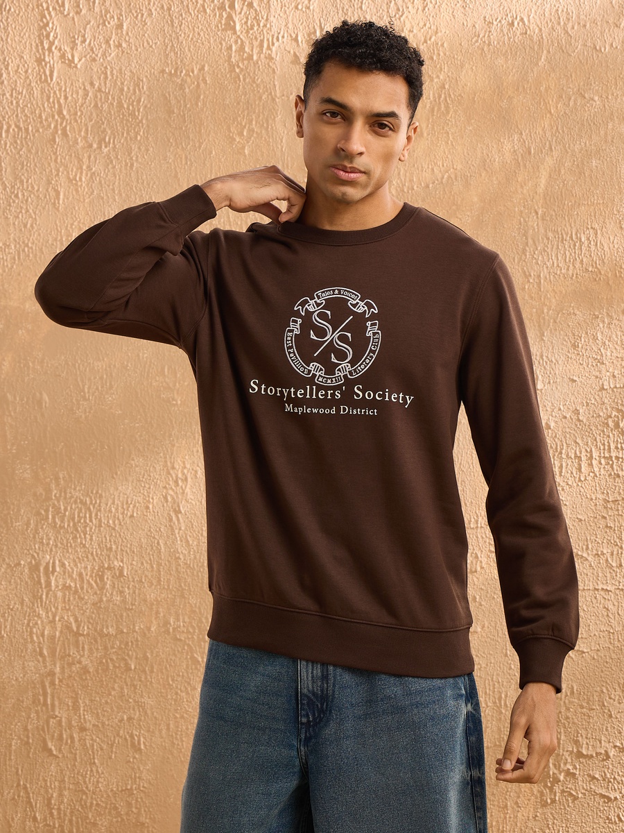 Embroidered Fleece Sweatshirt