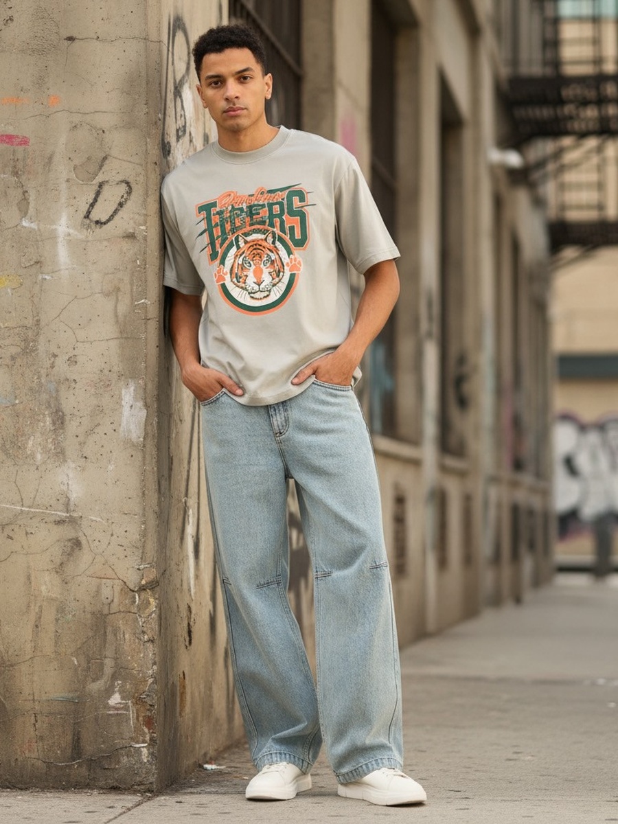 Hawkins Tigers Print T-Shirt