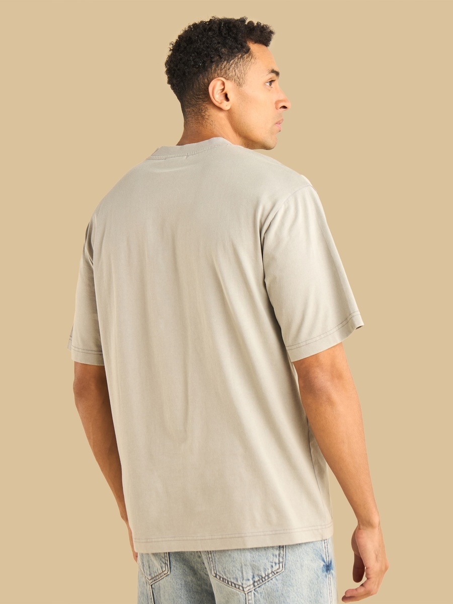 Hawkins Tigers Print T-Shirt