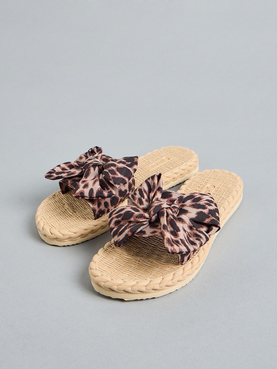 Bow Accent Slides