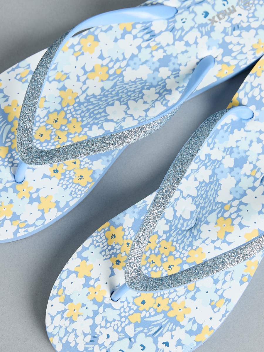 Floral Print Beach Flip Flops