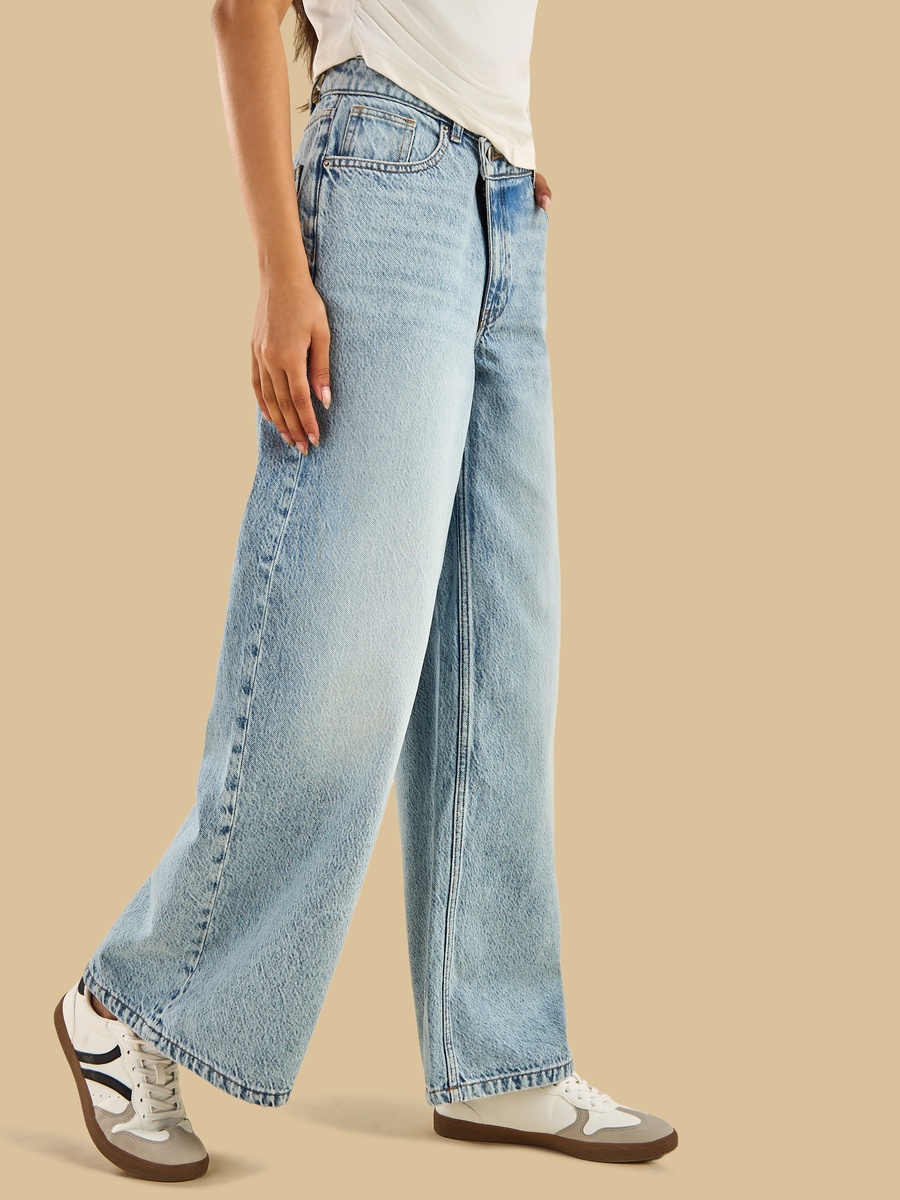 Wide Leg Jeans
