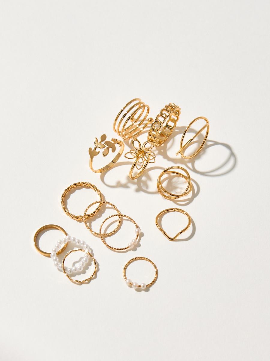 Pack of 14 - Assorted Ring