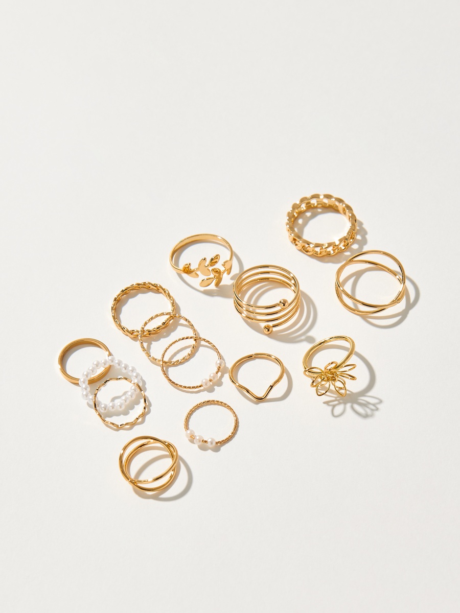 Pack of 14 - Assorted Ring
