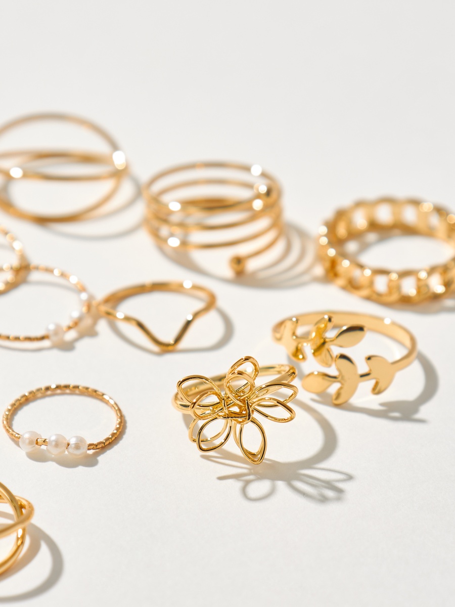 Pack of 14 - Assorted Ring