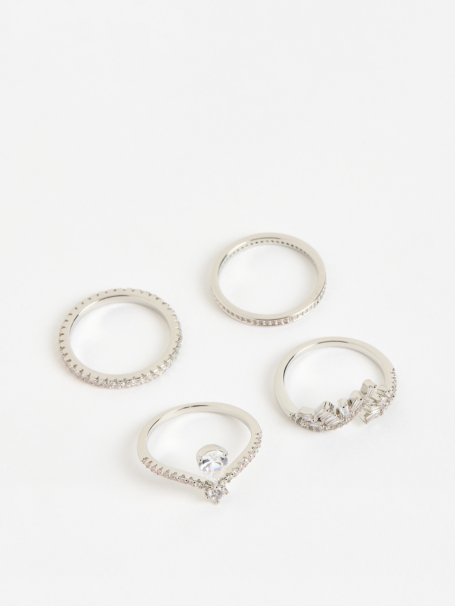 Pack of 4 - Embellished Ring