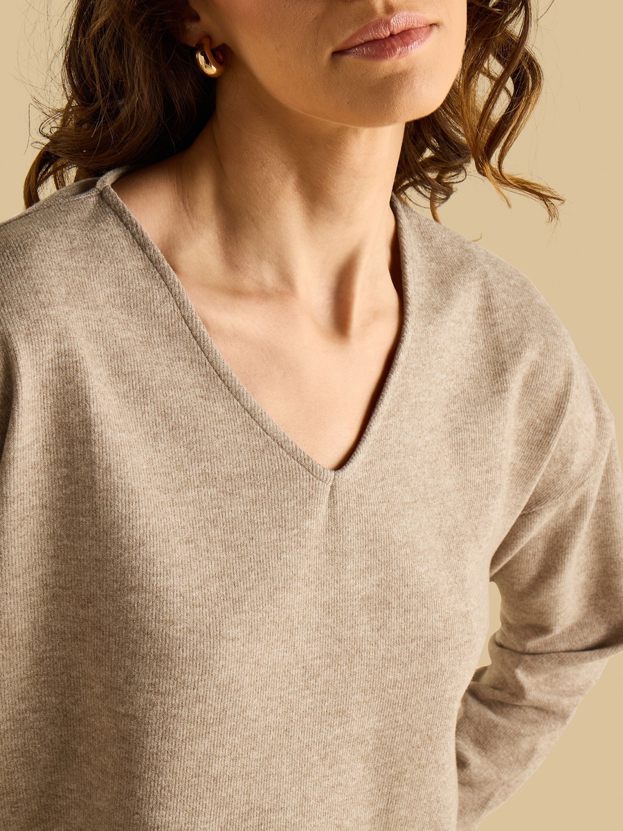 Textured V Neck Top