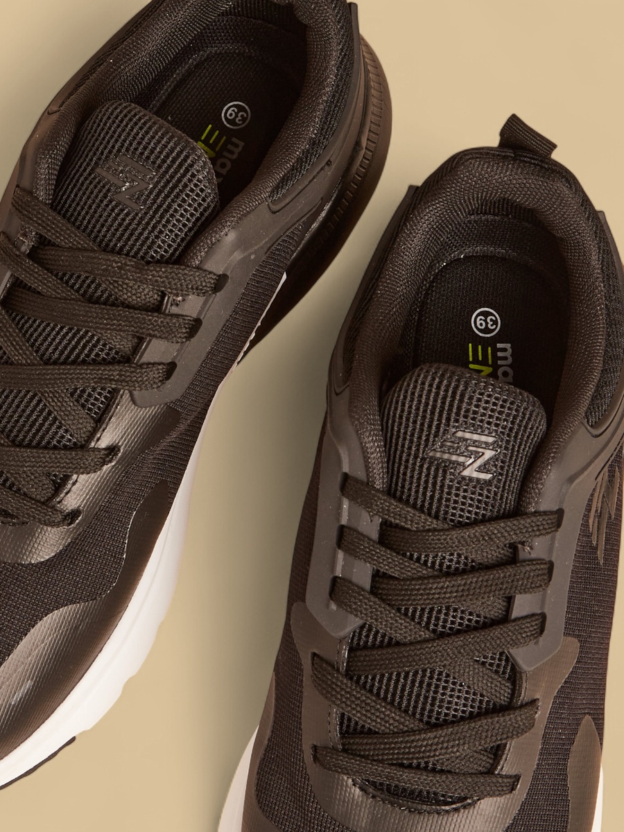 Panelled Lace-Up Sports Shoes