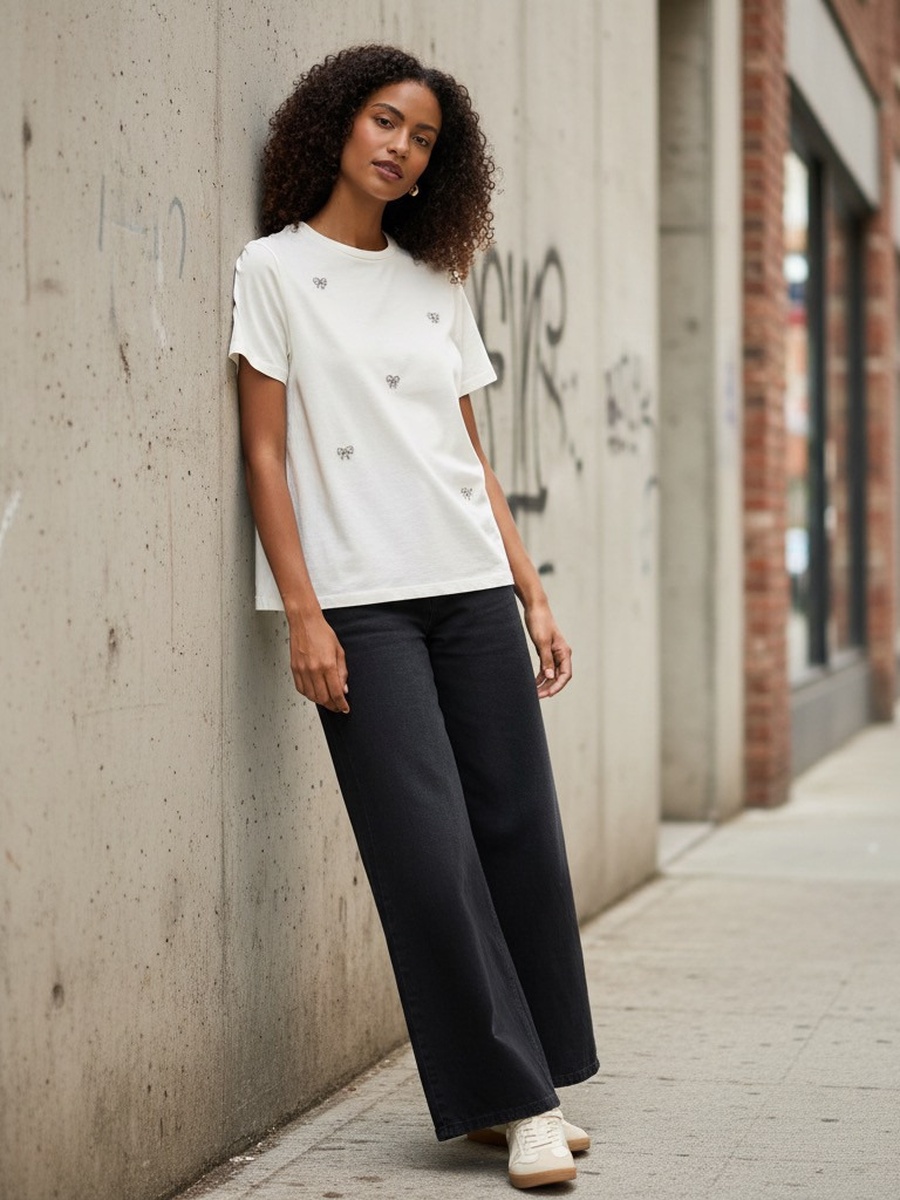 Bow Embellished T-Shirt