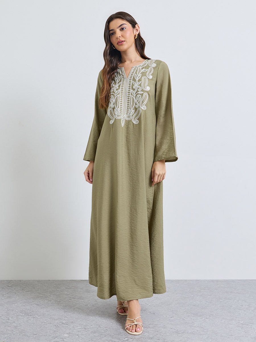 Green Embroidered Yoke Notch Neck Jalabiya