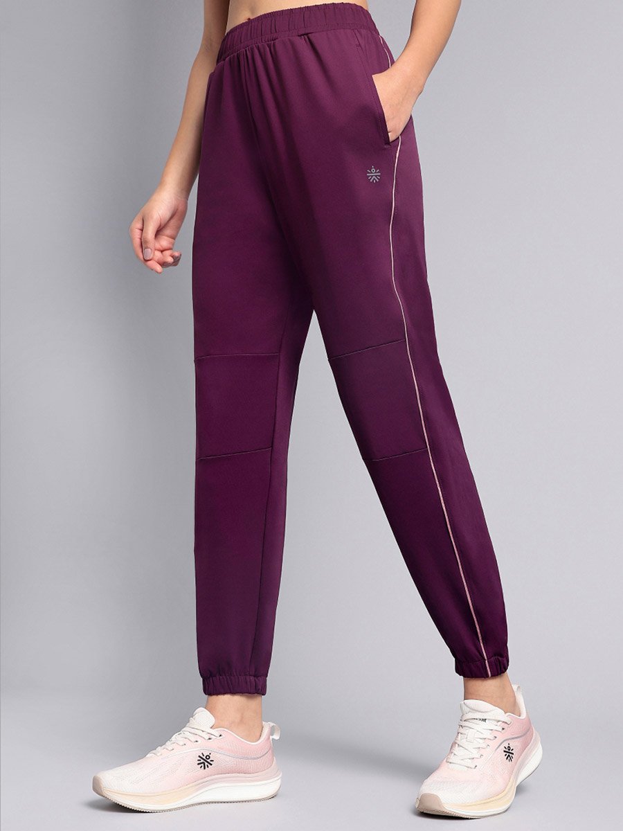 Women Wine Run Forward Joggers