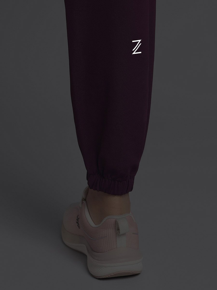Women Wine Run Forward Joggers