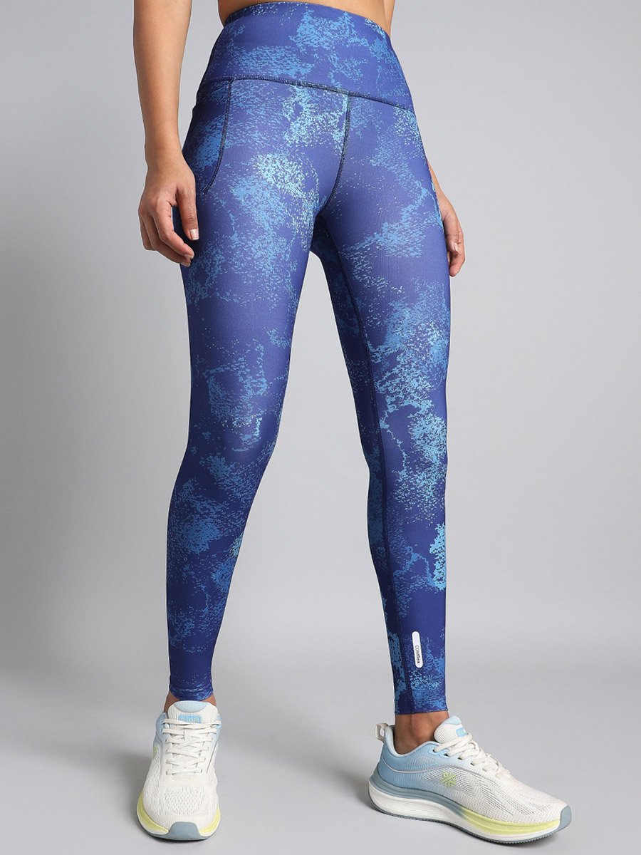 Women Blue Printed Train All Day Leggings