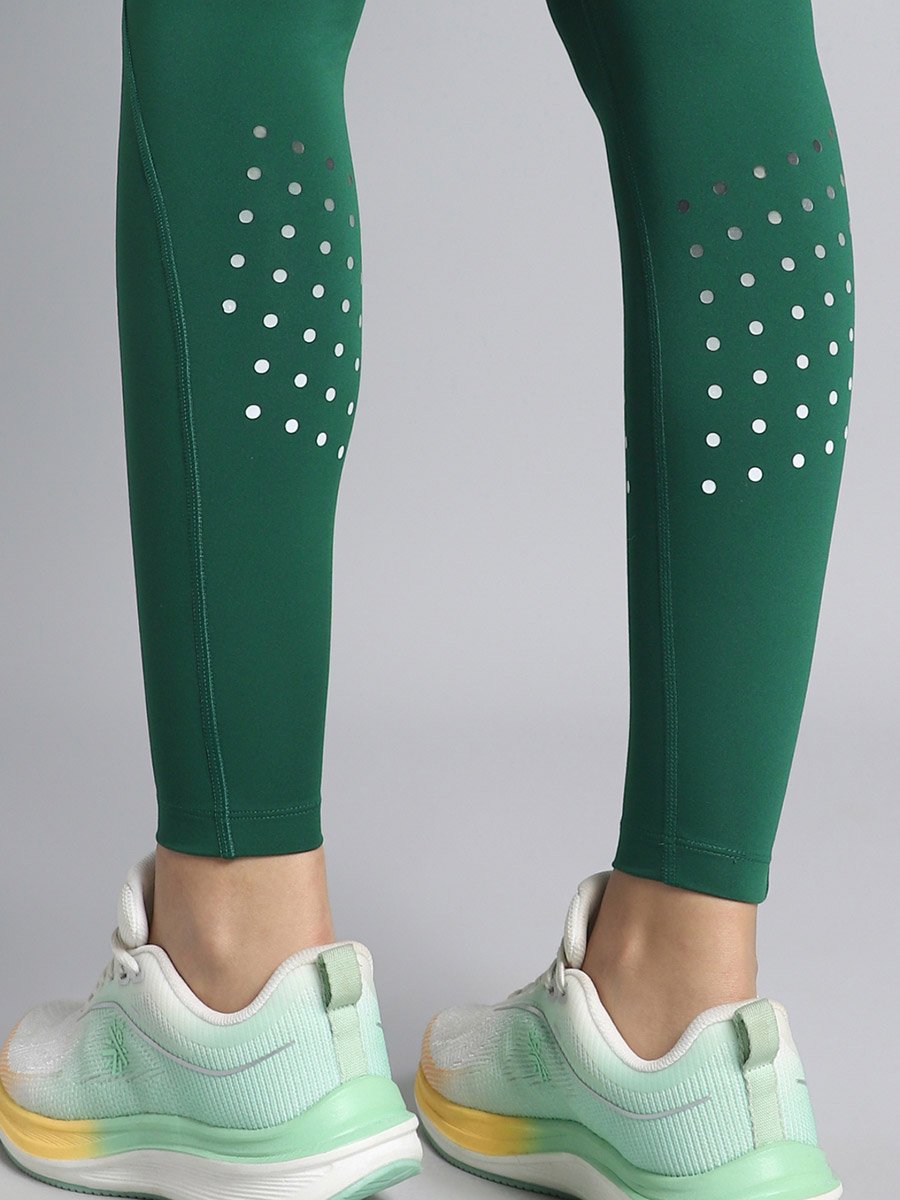 Women Green Ultimate Run Leggings
