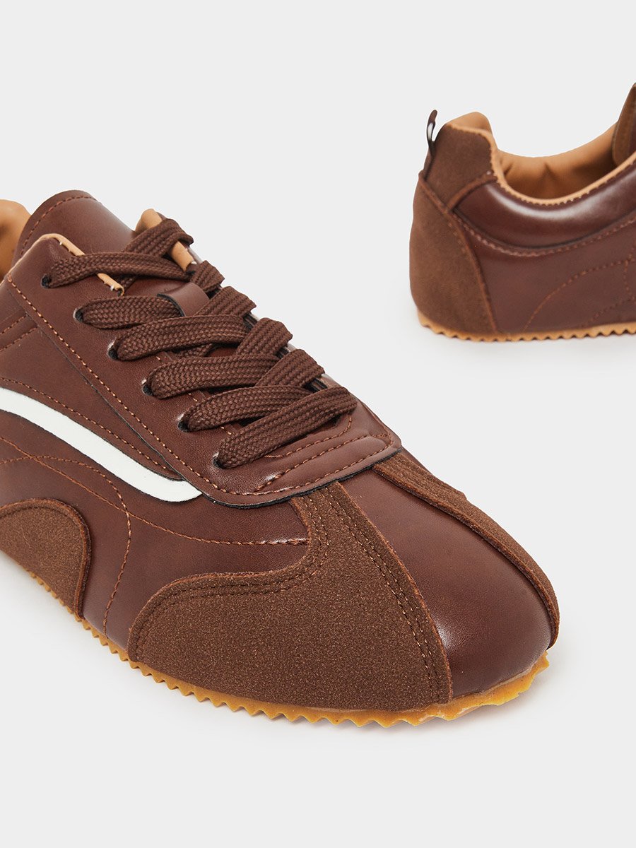 Brown Retro Lace Up Sneakers