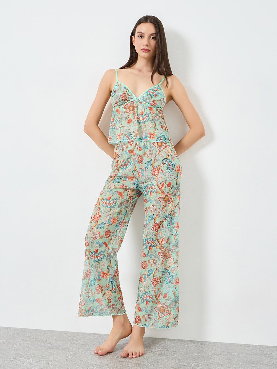 Floral Print Strappy Camisole with Pyjama Set