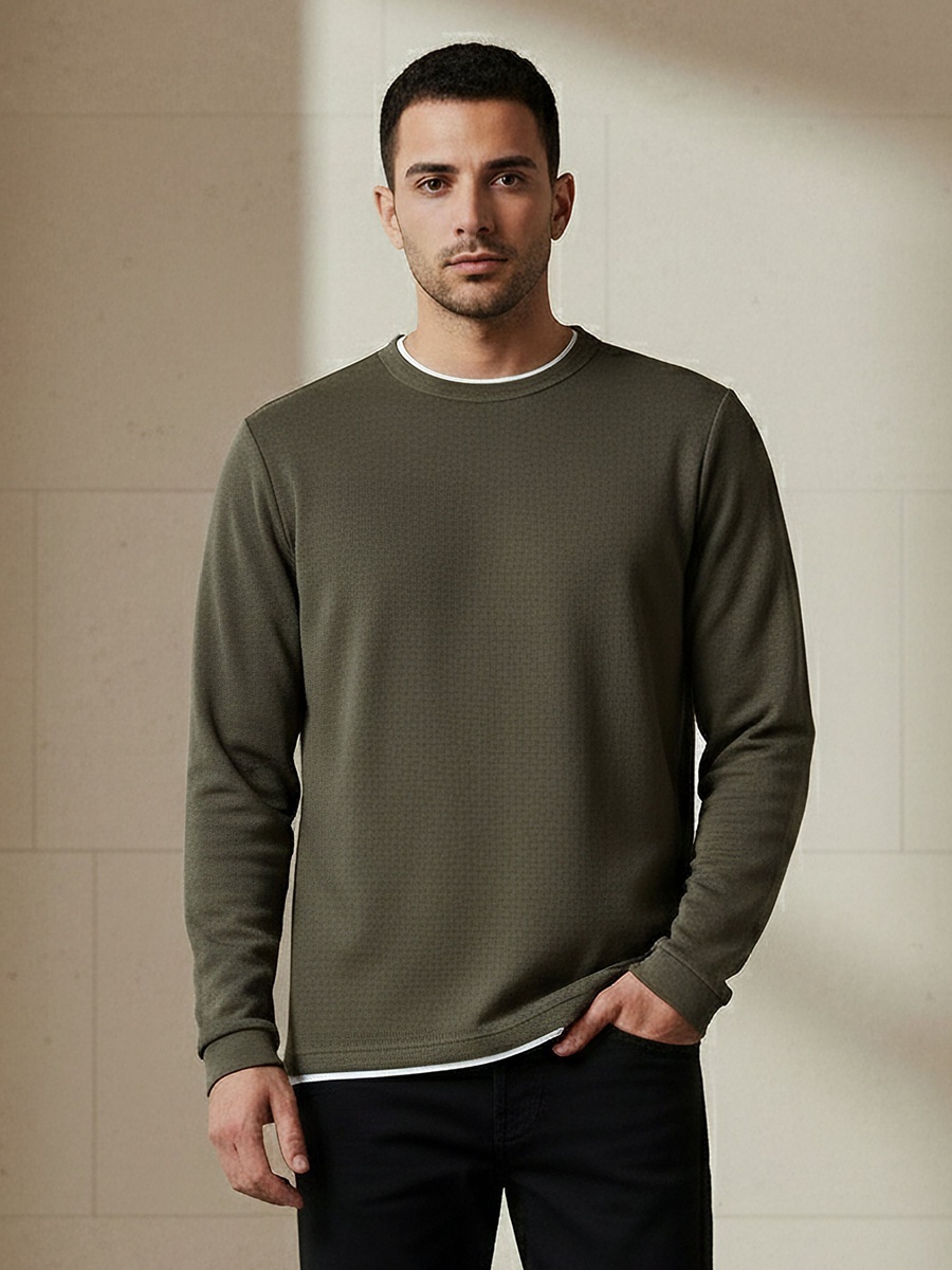 Men Slim Fit Textured Sweatshirt