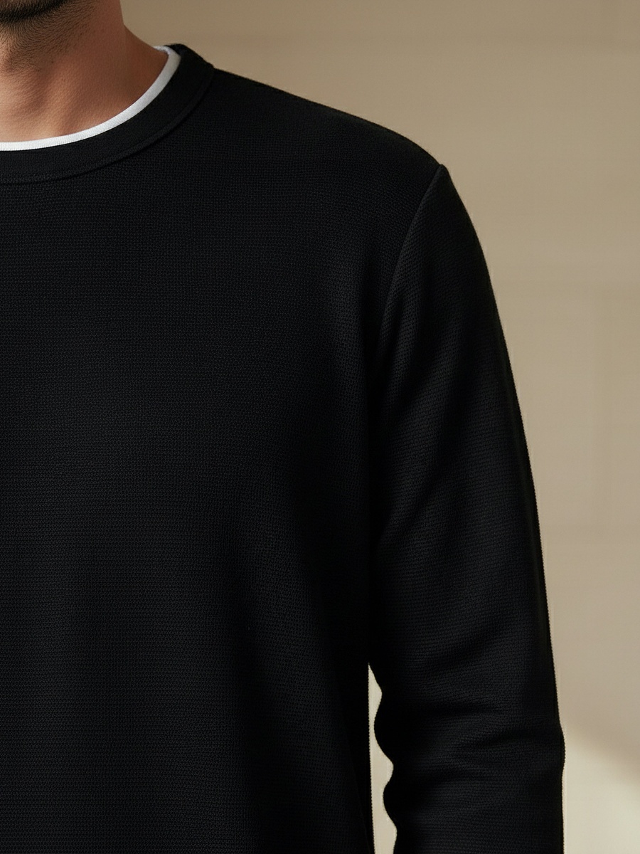 Men Slim Fit Textured Sweatshirt