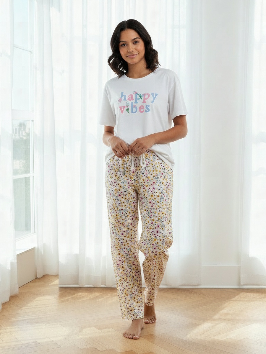 Pyjama Set with Top and Trousers