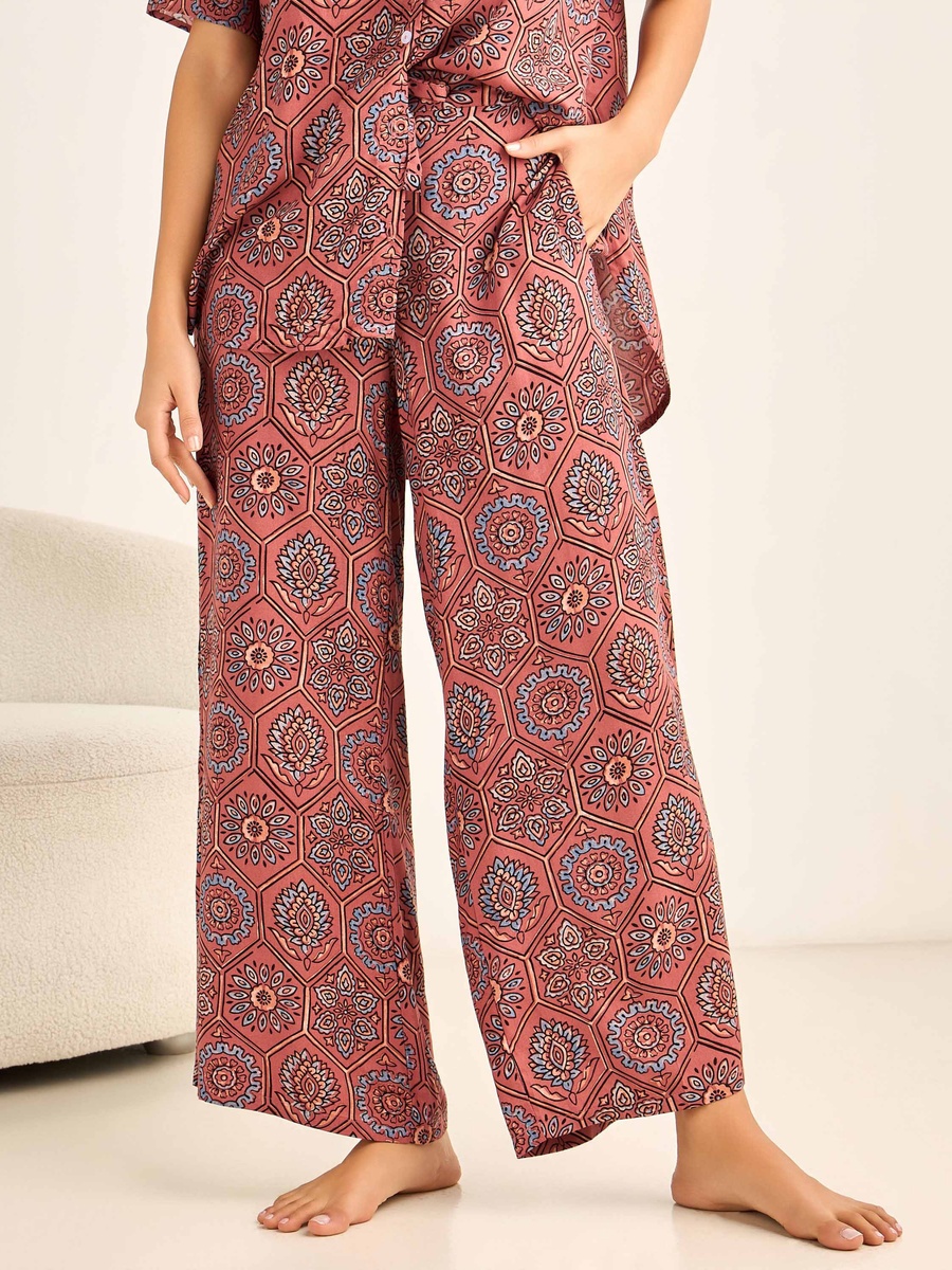 Pyjama Set with Button-Down Shirt and Trousers