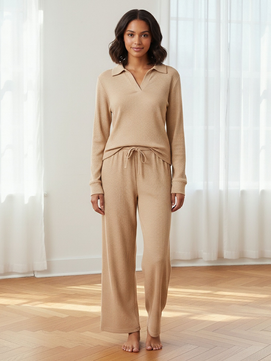 Pyjama Set with Top and Trousers